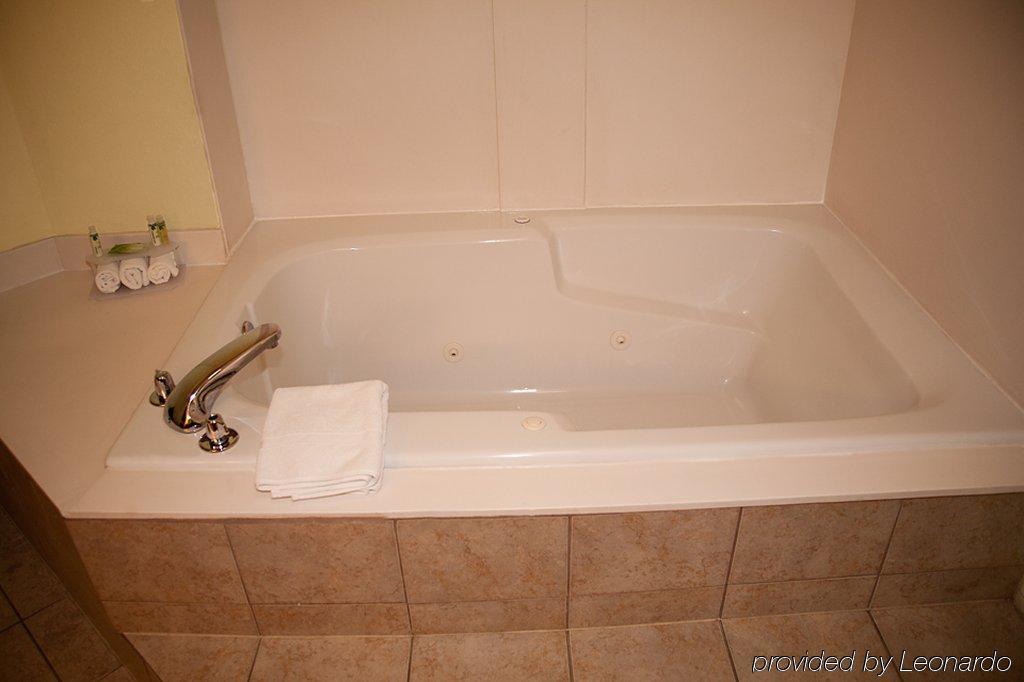 Holiday Inn Express Scottsburg By Ihg Phòng bức ảnh